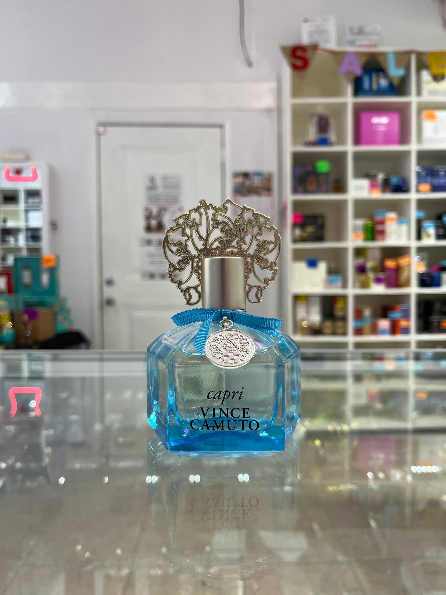 Vince Camuto Capri